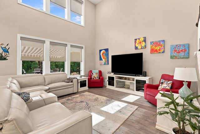 718 Hickman St., Surfside Beach, SC 29575