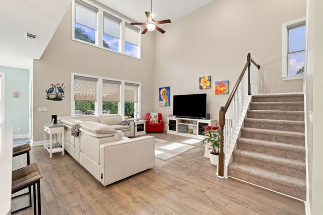 718 Hickman St., Surfside Beach, SC 29575