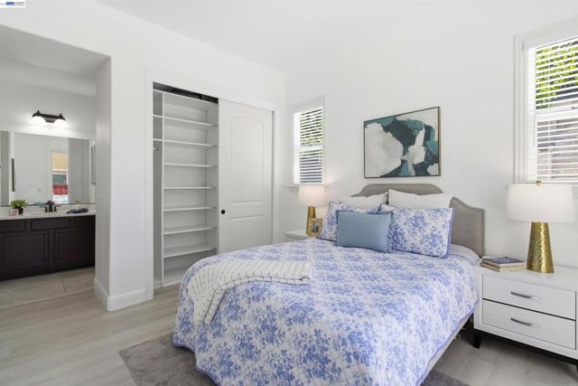 2812 Mount Dana Dr, Dublin, CA 94568