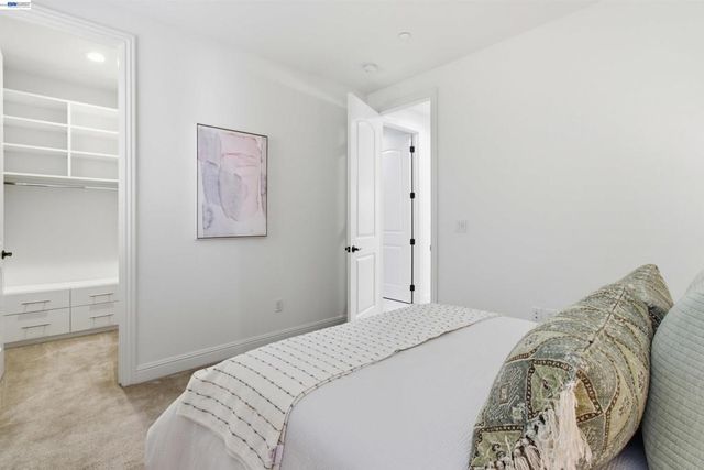 2812 Mount Dana Dr, Dublin, CA 94568