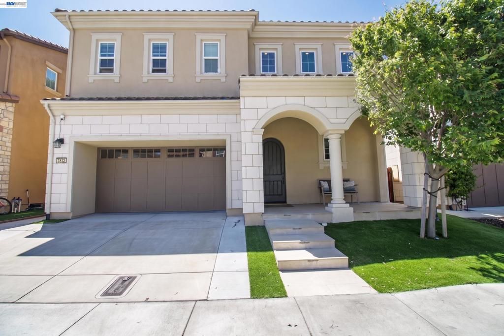 Image 1 of property listing at 2812 Mount Dana Dr, Dublin, CA 94568