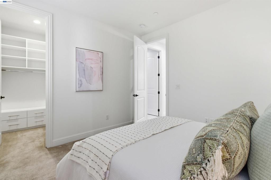 Image 39 of property listing at 2812 Mount Dana Dr, Dublin, CA 94568