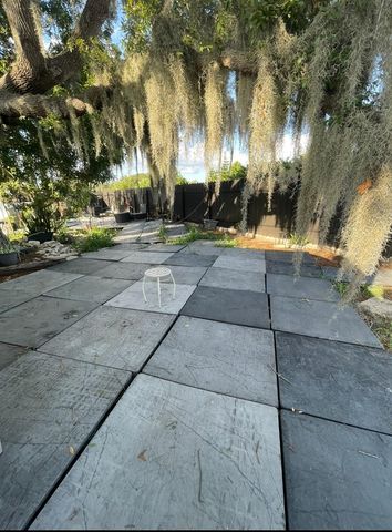 6009 MCKINLEY AVENUE, Wimauma, FL 33598