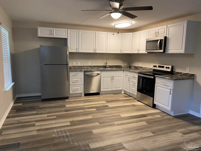 824 E Baars St, Pensacola, FL 32503