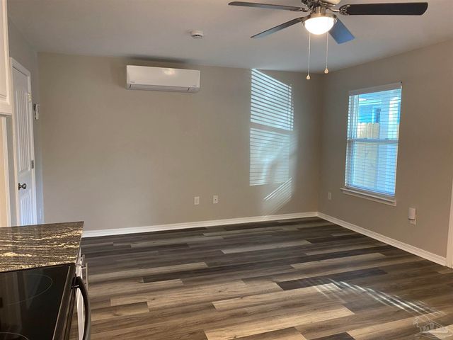 824 E Baars St, Pensacola, FL 32503