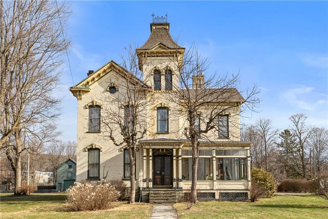 110 West Washington Street, Bath, NY 14810