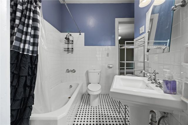 110 West Washington Street, Bath, NY 14810