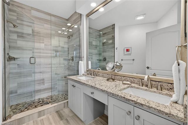 8355 Excalibur CIR # L3, Naples, FL 34108