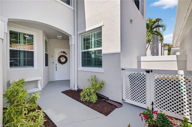 8355 Excalibur CIR # L3, Naples, FL 34108