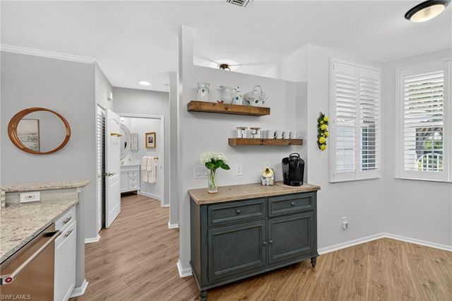 8355 Excalibur CIR # L3, Naples, FL 34108