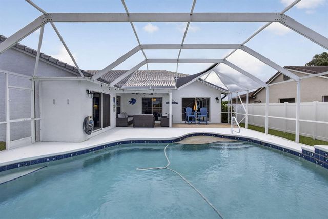 3788 Cypress Lake Drive, Lake Worth, FL 33467