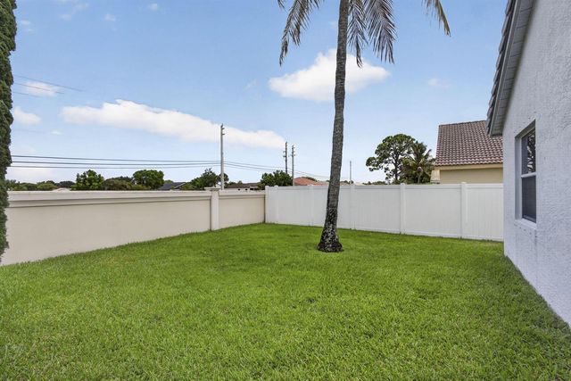 3788 Cypress Lake Drive, Lake Worth, FL 33467