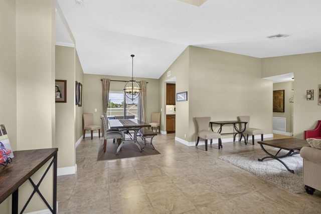 3788 Cypress Lake Drive, Lake Worth, FL 33467