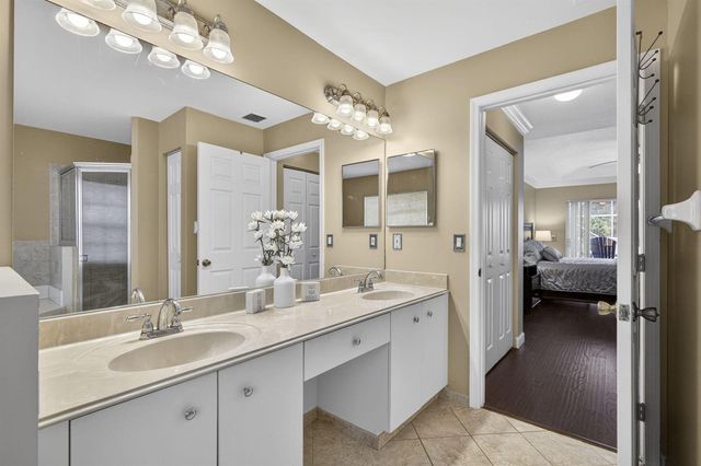 3788 Cypress Lake Drive, Lake Worth, FL 33467