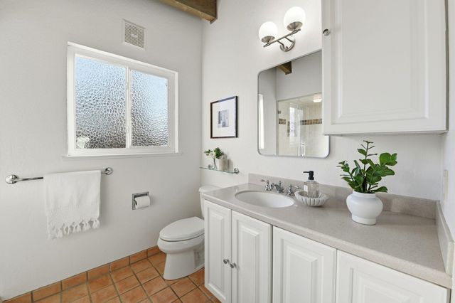 3864 Wilson Ave, Castro Valley, CA 94546