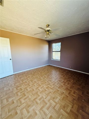 2871 Carr Road, Beeville, TX 78102