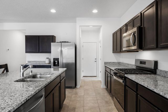 126 Spectrum Avenue SW, Rio Rancho, NM 87124