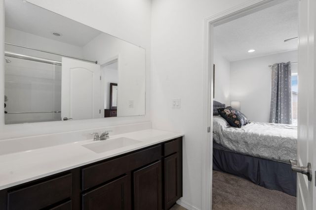 126 Spectrum Avenue SW, Rio Rancho, NM 87124