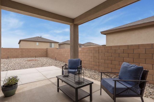 126 Spectrum Avenue SW, Rio Rancho, NM 87124