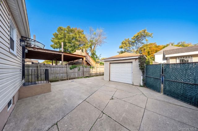 15059 115th Drive, Jamaica, NY 11434