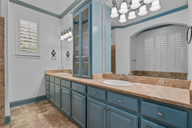 9114 Parson Drive, Lantana, TX 76226