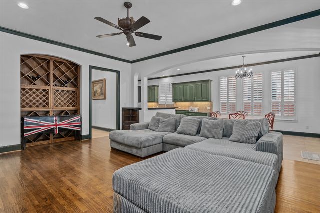 9114 Parson Drive, Lantana, TX 76226