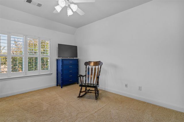 9114 Parson Drive, Lantana, TX 76226