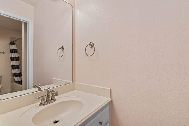 9114 Parson Drive, Lantana, TX 76226