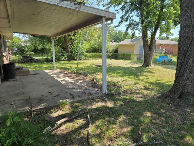 10946 E 4th Street, Tulsa, OK 74128