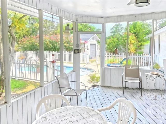8811 Whitefield Avenue, Savannah, GA 31406