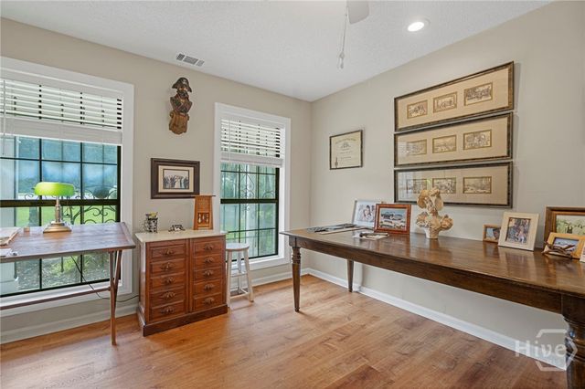 8811 Whitefield Avenue, Savannah, GA 31406