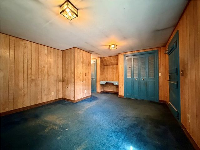 51 Elizabeth Avenue, North Smithfield, RI 02896