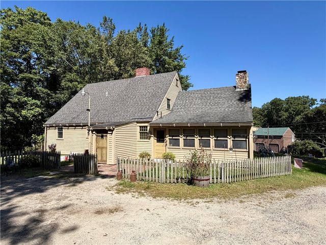 51 Elizabeth Avenue, North Smithfield, RI 02896