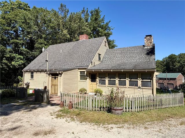 51 Elizabeth Avenue, North Smithfield, RI 02896