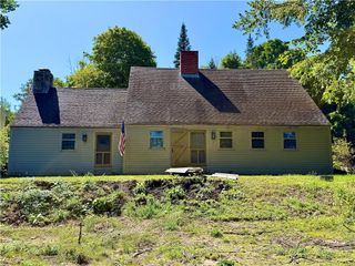 51 Elizabeth Avenue, North Smithfield, RI 02896