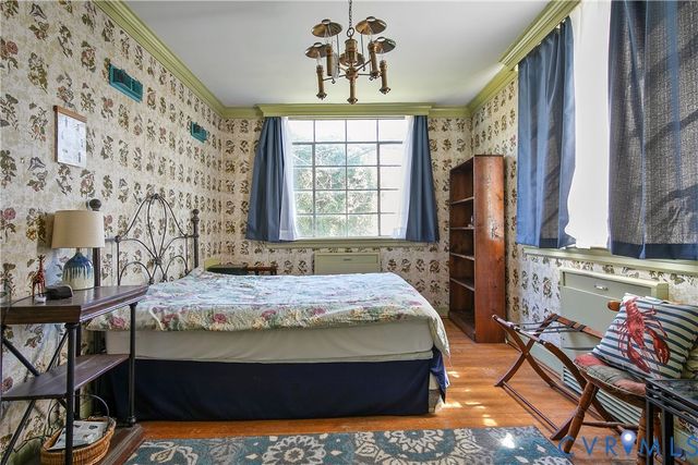 1216 Main St, West Point, VA 23181