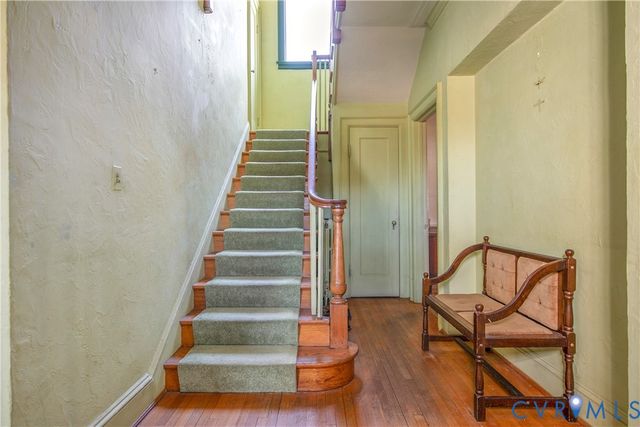 1216 Main St, West Point, VA 23181