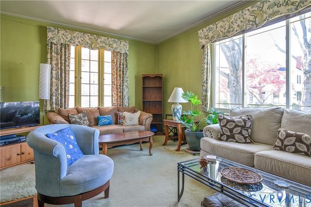 1216 Main St, West Point, VA 23181