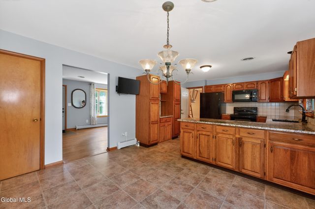 78 McNutt Avenue, Colonie, NY 12205
