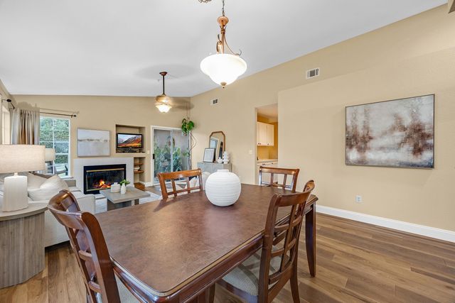 1127 Meadow Drive, Livermore, CA 94551