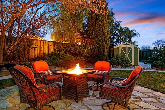 1127 Meadow Drive, Livermore, CA 94551