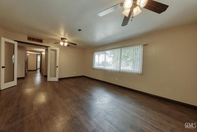 3500 Timberline Street, Bakersfield, CA 93308