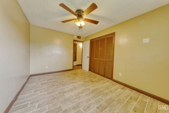 3500 Timberline Street, Bakersfield, CA 93308