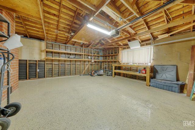 3500 Timberline Street, Bakersfield, CA 93308