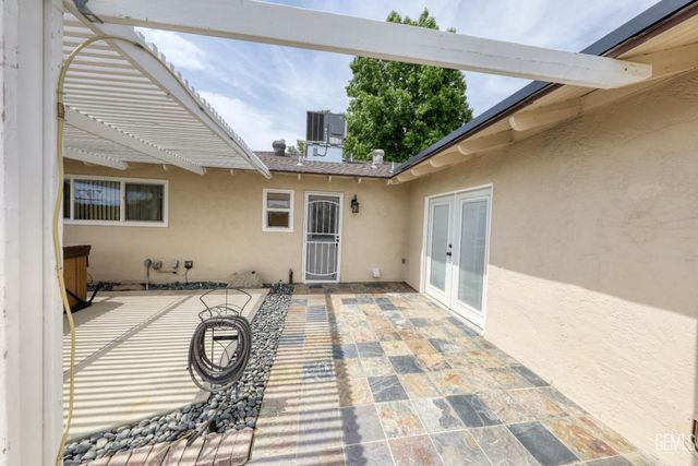 3500 Timberline Street, Bakersfield, CA 93308