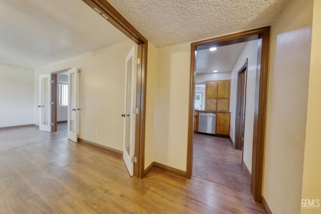 3500 Timberline Street, Bakersfield, CA 93308