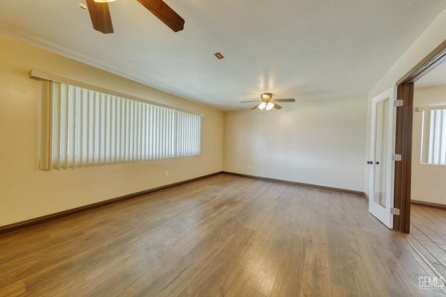 3500 Timberline Street, Bakersfield, CA 93308