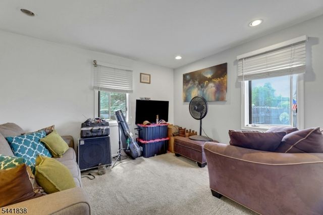 16 Boulevard Ave., Wanaque Boro, NJ 07420