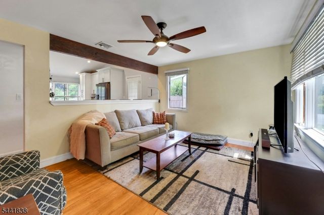 16 Boulevard Ave., Wanaque Boro, NJ 07420