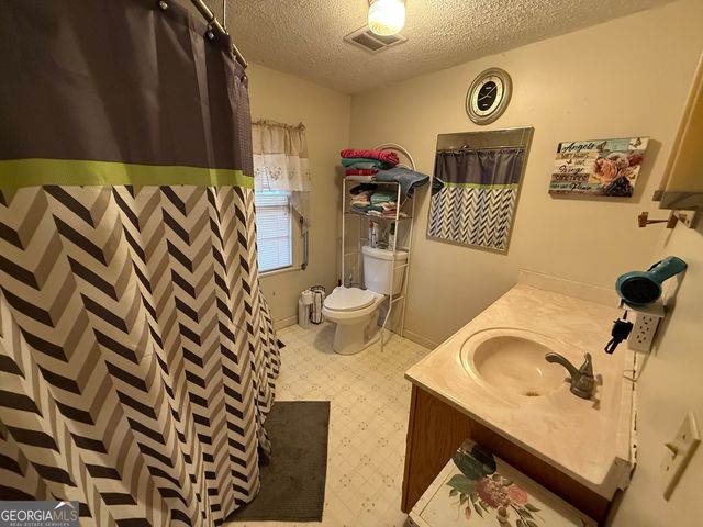 1769 Payne Road, Rentz, GA 31075